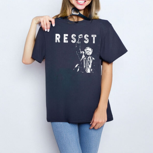 Bernie Sanders Resist 2025 T-Shirt